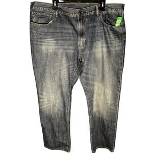 NEW WITH TAGS Mens Gap Blue Straight Jeans 1969 Size 40 x 30